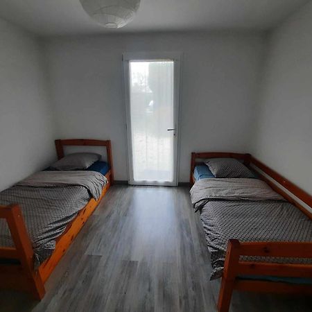 Appart Jardin Kennedy Cholet Eksteriør bilde